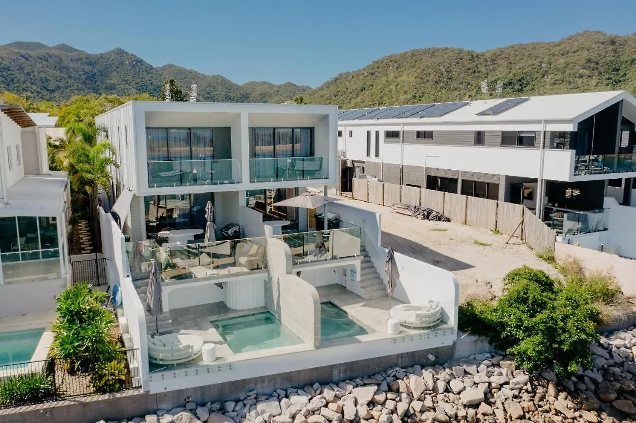 Villa New! Dacha On Maggie No#2, Unrivaled Island Luxury Nelly Bay